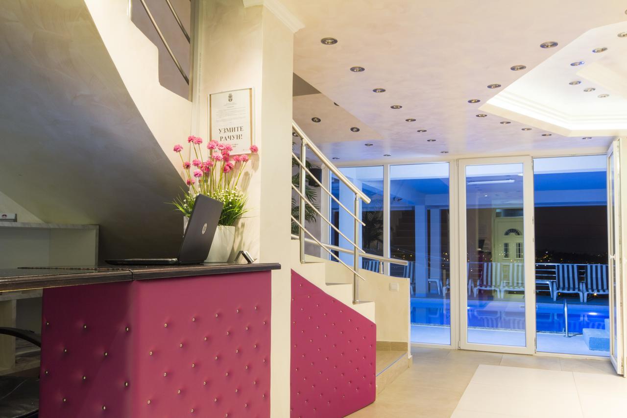 Miami Spa And Wellness ベオグラード エクステリア 写真