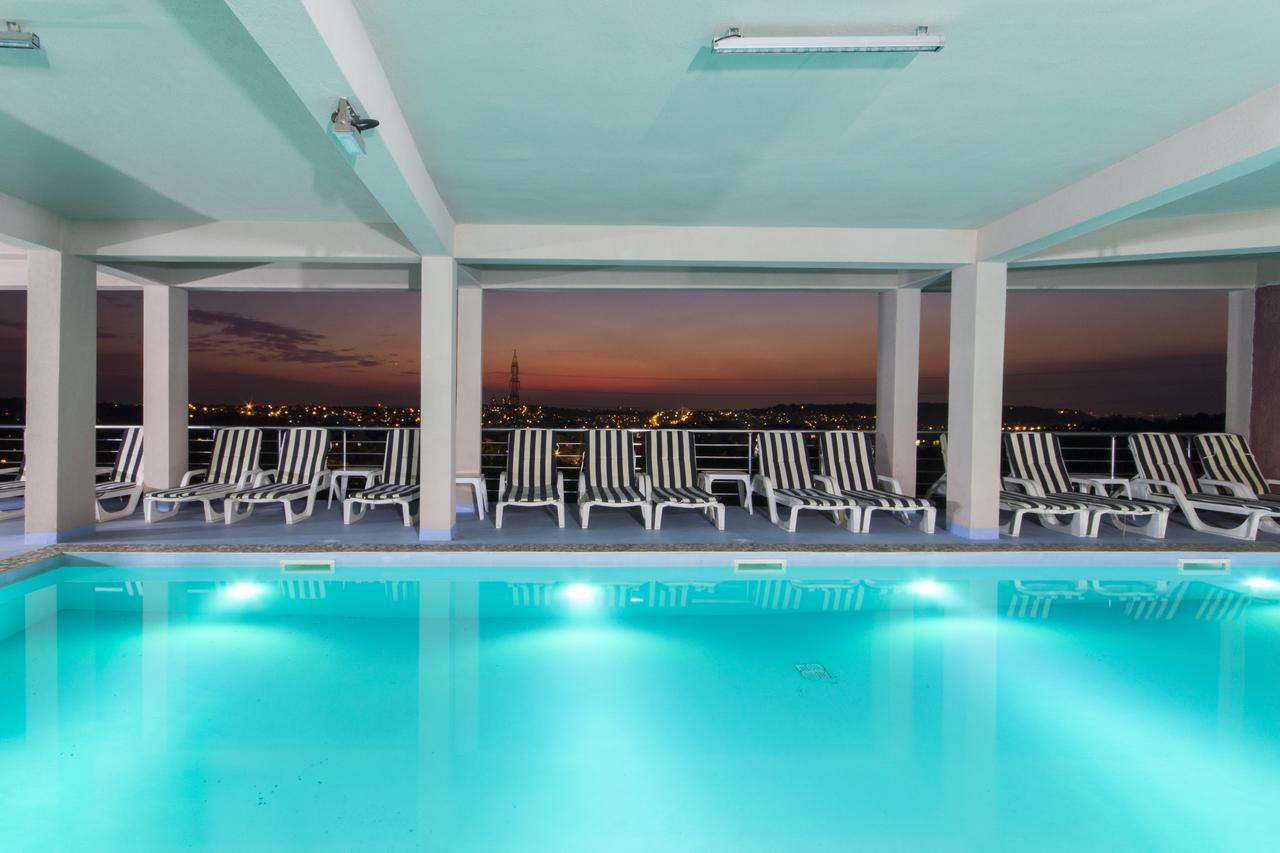 Miami Spa And Wellness ベオグラード エクステリア 写真